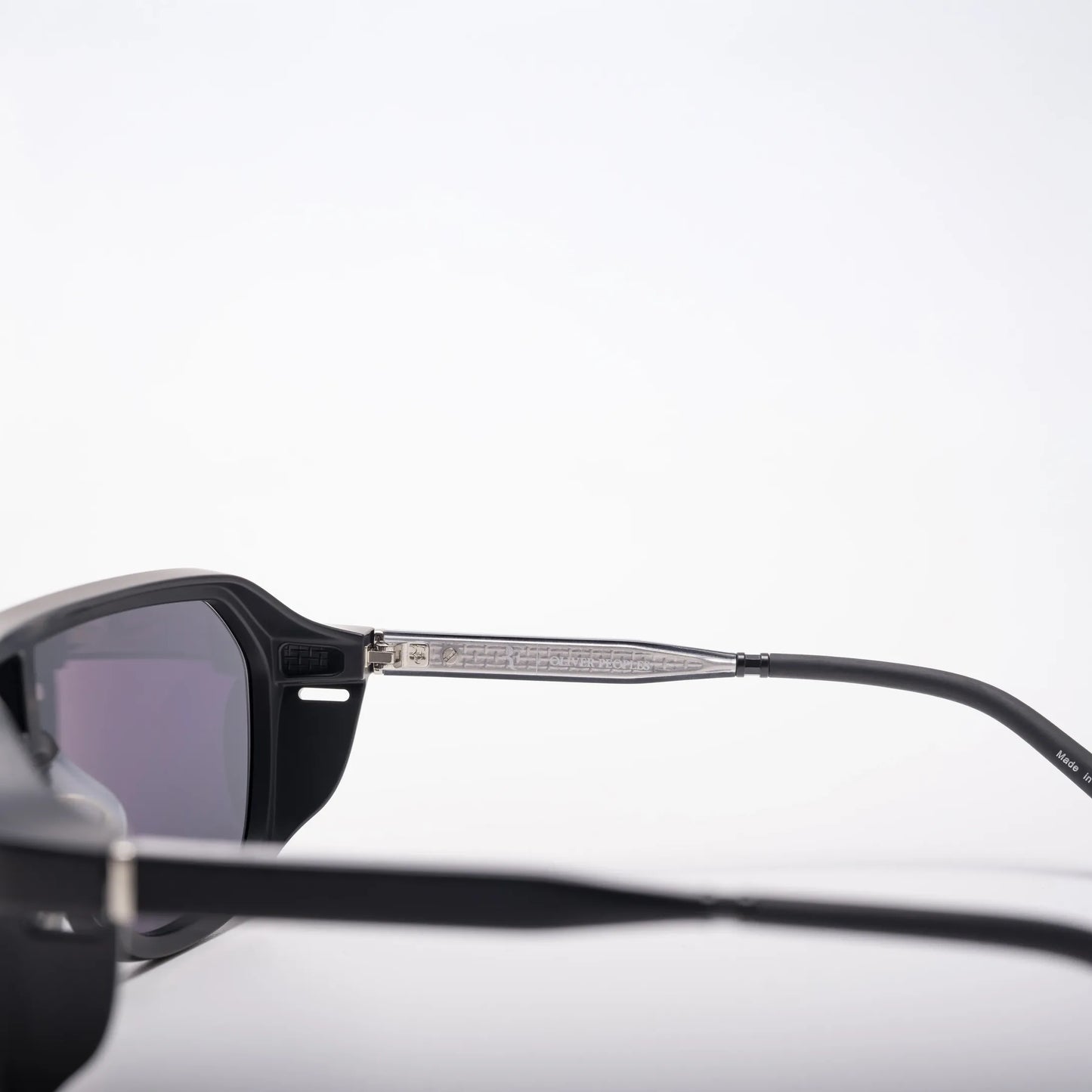 Occhiale da sole Oliver Peoples OV5591SU R-12 700187 Black