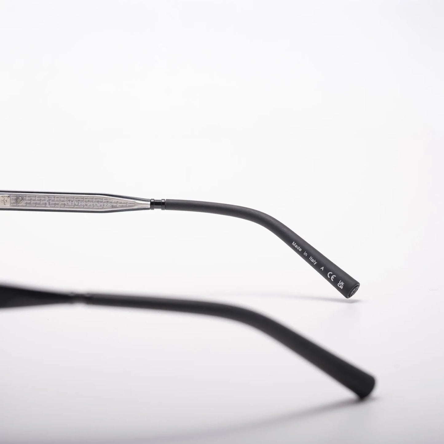 Occhiale da sole Oliver Peoples OV5591SU R-12 700187 Black