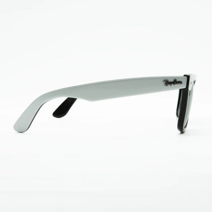 Occhiale da sole Ray-Ban Wayfarer Street Neat RB2240 1444/31 Bianco/Nero